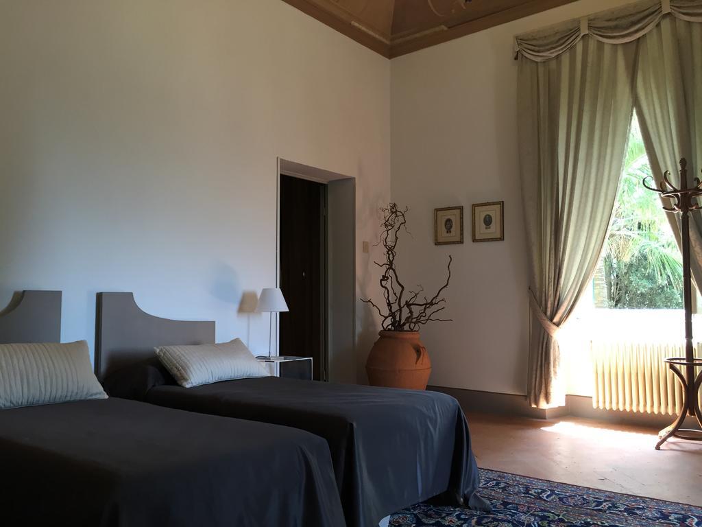 Villa Alta - Residenza D'Epoca Con Piscina ซานจูเลียโน แตร์เม ภายนอก รูปภาพ