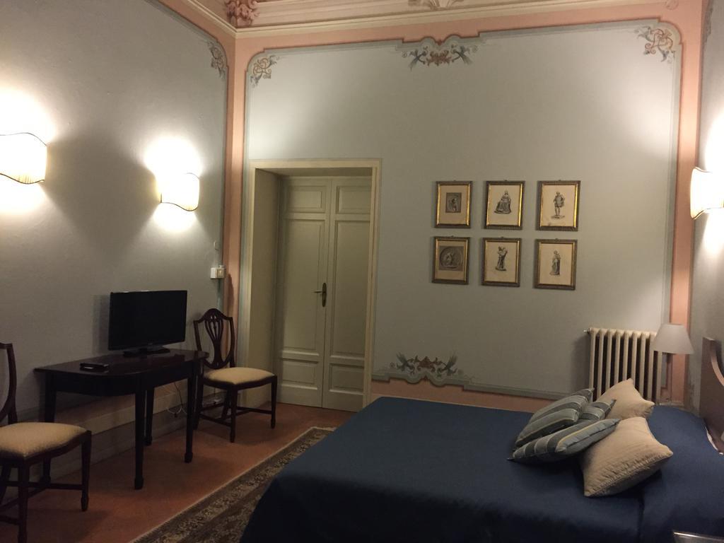 Villa Alta - Residenza D'Epoca Con Piscina ซานจูเลียโน แตร์เม ภายนอก รูปภาพ