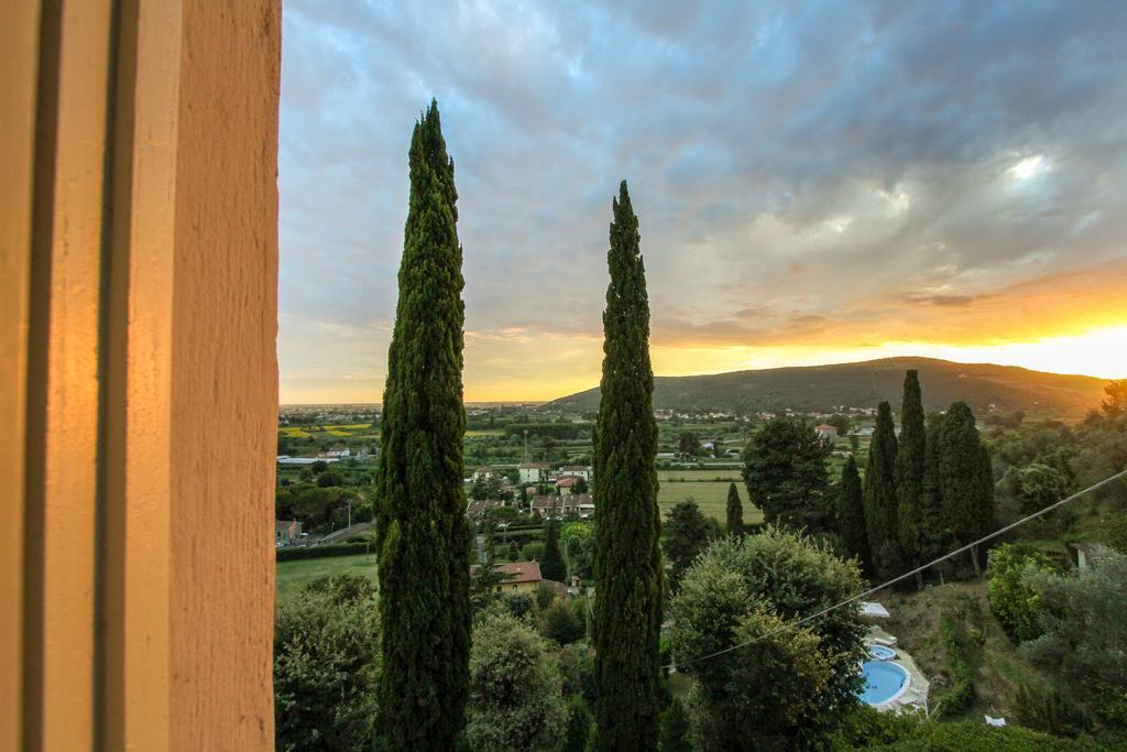 Villa Alta - Residenza D'Epoca Con Piscina ซานจูเลียโน แตร์เม ภายนอก รูปภาพ