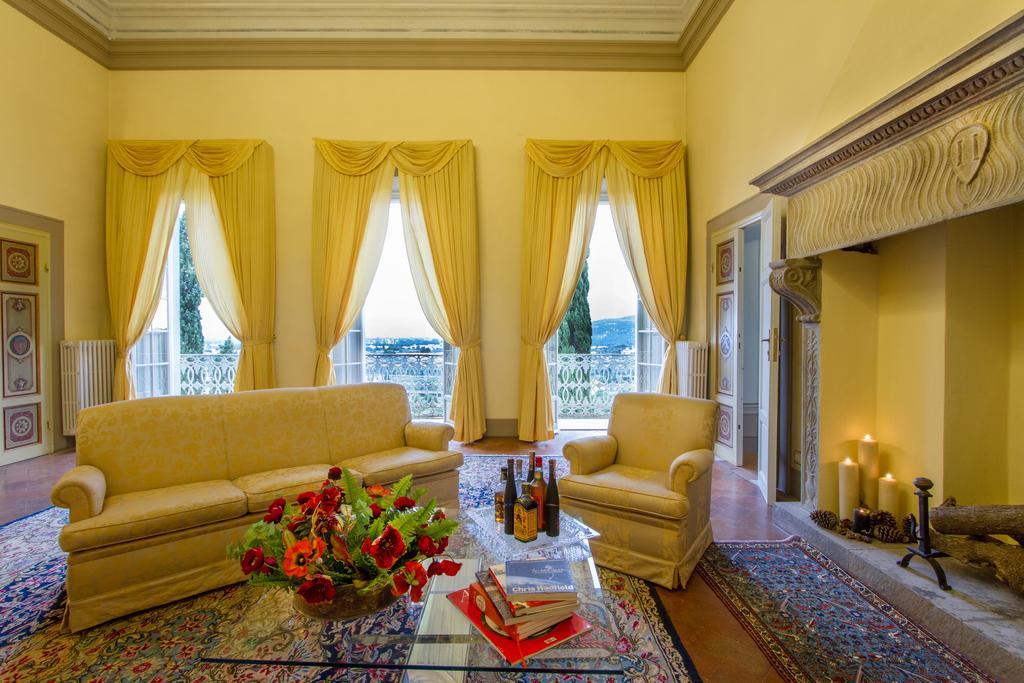 Villa Alta - Residenza D'Epoca Con Piscina ซานจูเลียโน แตร์เม ภายนอก รูปภาพ