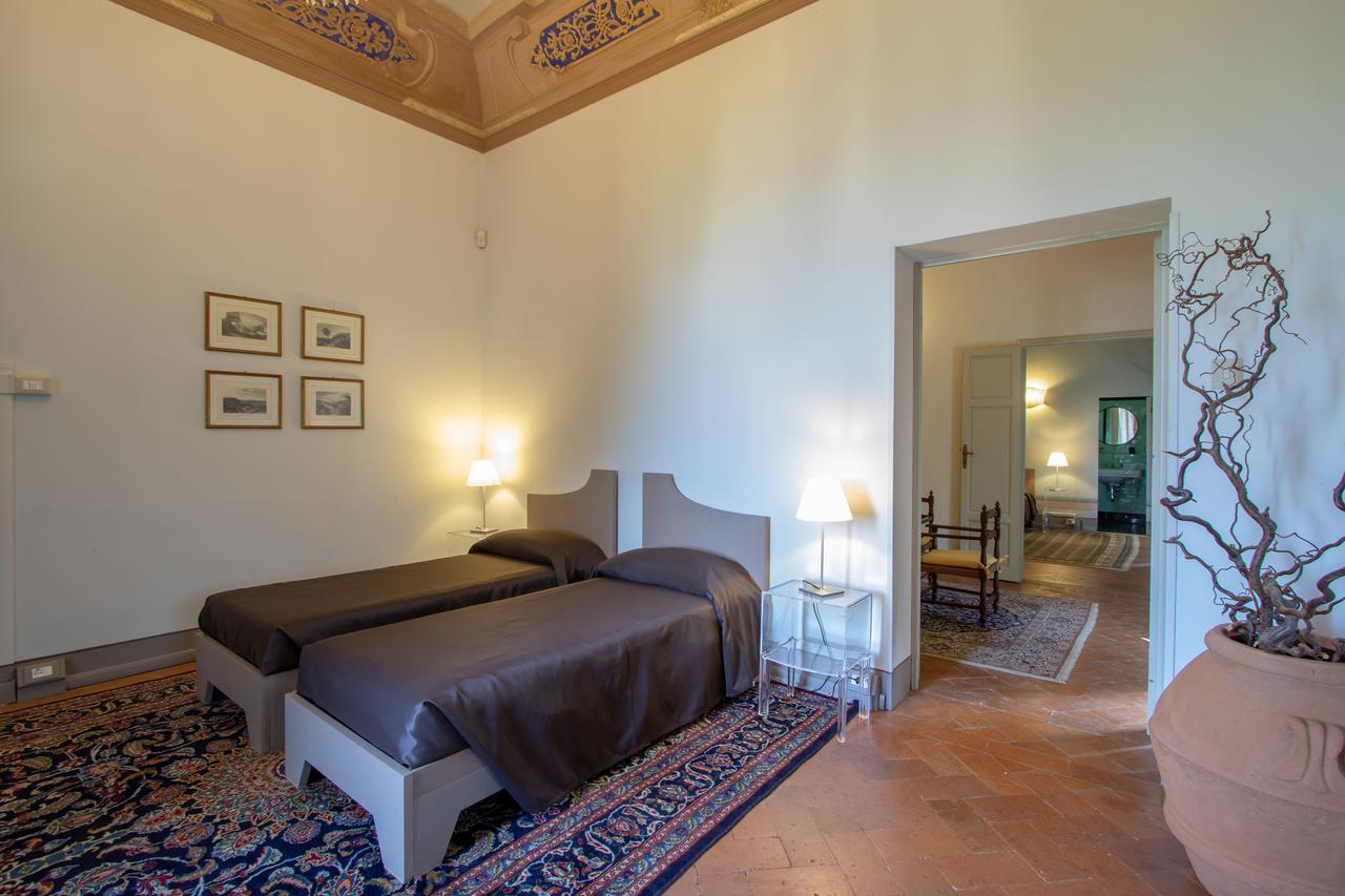 Villa Alta - Residenza D'Epoca Con Piscina ซานจูเลียโน แตร์เม ภายนอก รูปภาพ